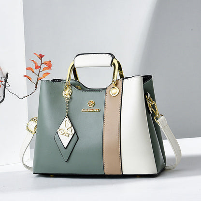 VIVIENNE | Elodie Charm Tas