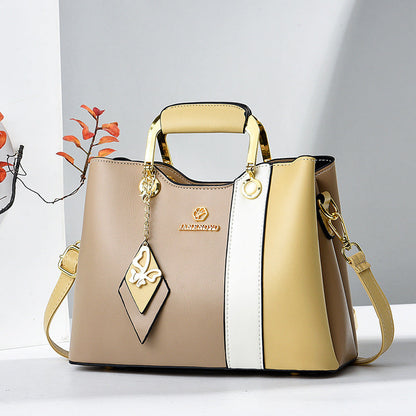 VIVIENNE | Elodie Charm Tas
